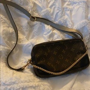 Louis Vuitton Crossbody